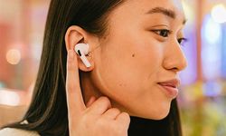 Apple'dan çığır açan yenilik! AirPods Pro 2 işitme cihazı gibi çalışacak