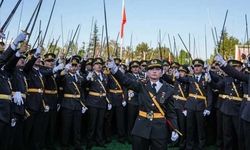 MSB "Mustafa Kemal'in askerleriyiz" sloganı atan teğmenlere soruşturma açıldığı iddialarını yalanladı