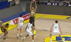 Fenerbahçe'nin 2.24'lük devi parkeye çıktı! İlk maçında şov yaptı