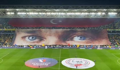 Fenerbahçe'den 29 Ekim koreografisi