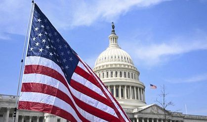 Anket: ABD'lilerin yüzde 53'ü dış politikada diğer ülkelerin çıkarının göz ardı edildiğini düşünüyor