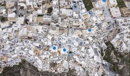 Depremler yüzünden kimse kalmadı! Santorini, hayalet kente döndü