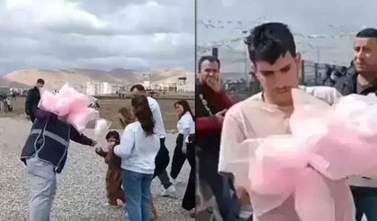 Nevruz’da pamuk şeker dağıtan polisler konuştu