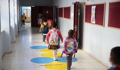 Okullar açılırken bulaşıcı hastalıklara karşı aşı uyarısı!