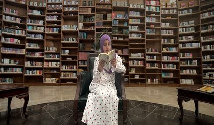 12 yaşındaki Zeynep, 4 yılda 500 kitap okudu