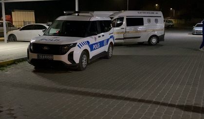 Bursa'da iki genç kız bıçaklı kavgada birbirlerini yaraladı