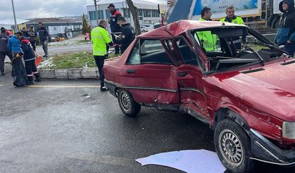 Nevşehir'de otomobiller çarpıştı: 6 yaralı