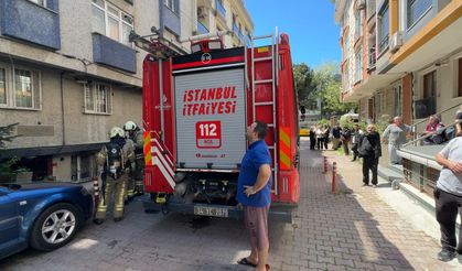 Yangın doğal gaz sayacına sıçradı; vanayı kapatan komşu faciayı önledi