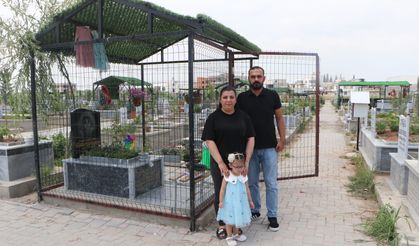 Ölen kızlarının hatıraları çalınınca mezarının etrafını çitle çevirip, kapı yerleştirdiler