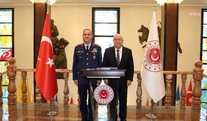 Bakan Güler, Hava Kuvvetleri Komutanı Orgeneral Dalkıran'ı kabul etti