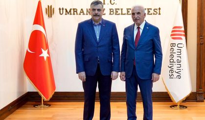 Bakan Çiftci, 'Türkiye Yüzyılı Buluşmaları' kapsamında Ümraniye'yi ziyaret etti