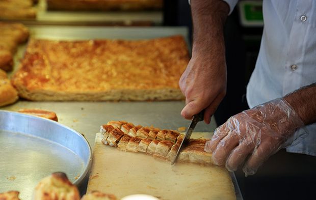 İstanbul'daki meşhur börekçide skandal! Kıyma yerine eşek eti yedirmiş