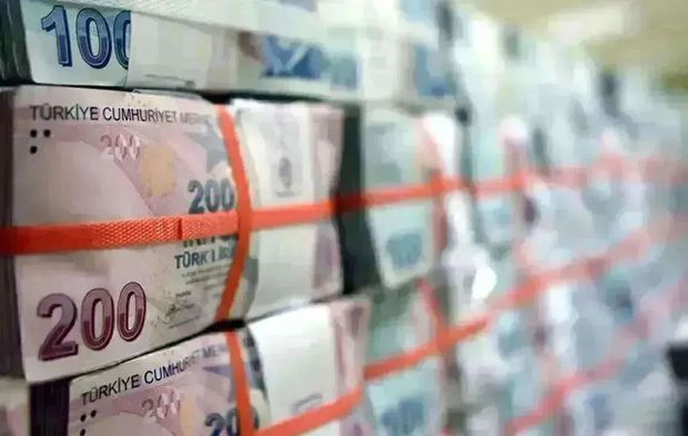 Bankaların mevduat faizi yarışı kızıştı! 20 milyon TL'nin aylık getirisi dudak uçuklattı...