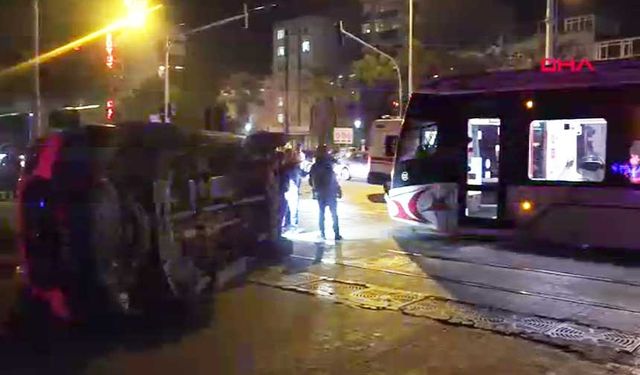 Samsun’da tramvay ile ambulans çarpıştı! 3’ü sağlık çalışanı 4 kişi yaralandı