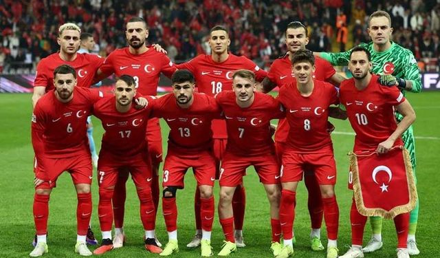 Milliler tur için sahaya çıkıyor! İlk 11'ler belli oldu