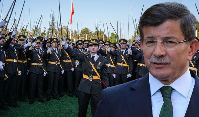 Davutoğlu AKP ile aynı noktada: Teğmenlerin yaptığı net disiplinsizlik