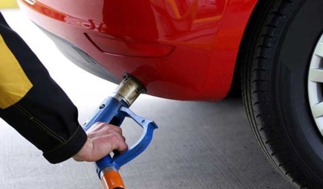 LPG'ye indirim! İşte güncel akaryakıt fiyatları