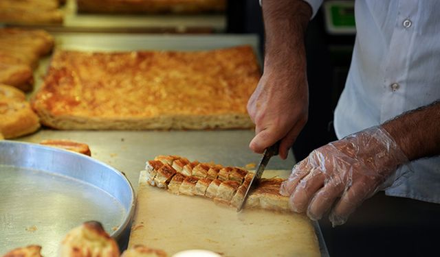 İstanbul'daki meşhur börekçide skandal! Kıyma yerine eşek eti yedirmiş