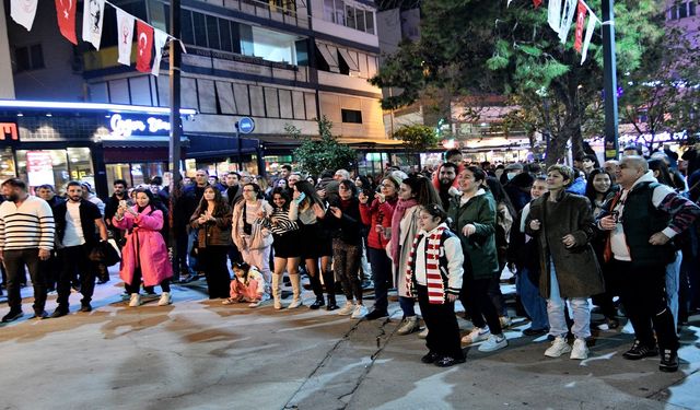 Bornova Küçük Park’ta Yeni Yıl coşkusu