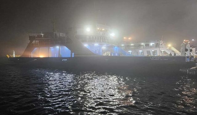 Çanakkale'de gemi trafiği durdu