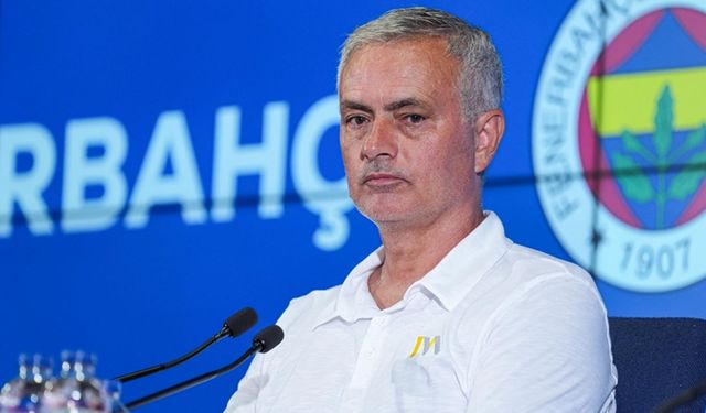 Mourinho ameliyat olmak için bugün İstanbul'dan ayrılacak