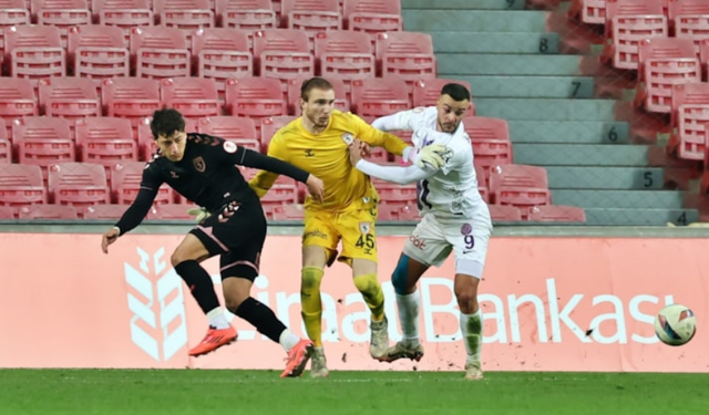 Süper Lig'in sürpriz takımı Samsunspor 3'üncü Lig takımına elendi!