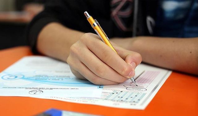 YKS'de bir soru iptal edildi, bir sorunun cevabı değişti