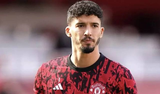 Manchester United Altay Bayındır ile yolları ayırdı