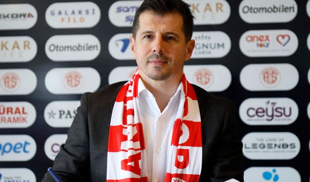 İmzalar atıldı, Antalyaspor'da Belözoğlu dönemi başladı