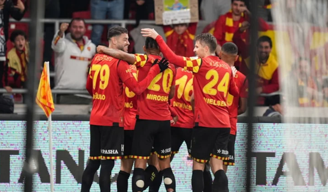 Göztepe - Kasımpaşa'ya gol oldu yağdı!