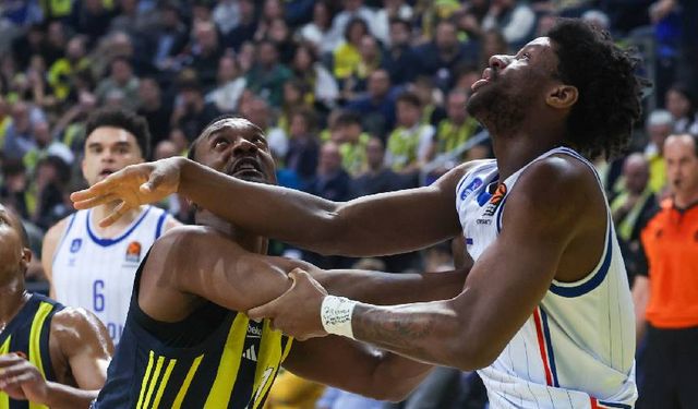 Sarı lacivertlilerden kötü gidişata son: Fenerbahçe Beko - Anadolu Efes: 84-76