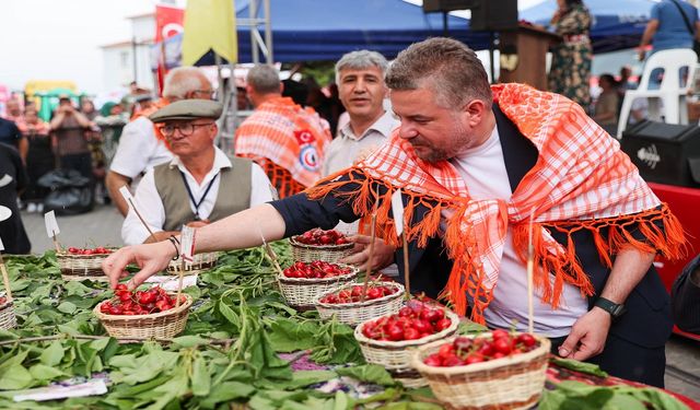 Buca'nın en renkli festivali coşkuyla geçti