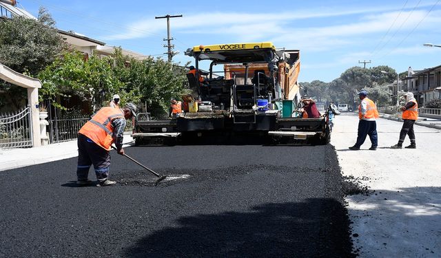 Kuşadası belediyesi’nden Karaova ve Kadınlar Denizi’ne yeni yol