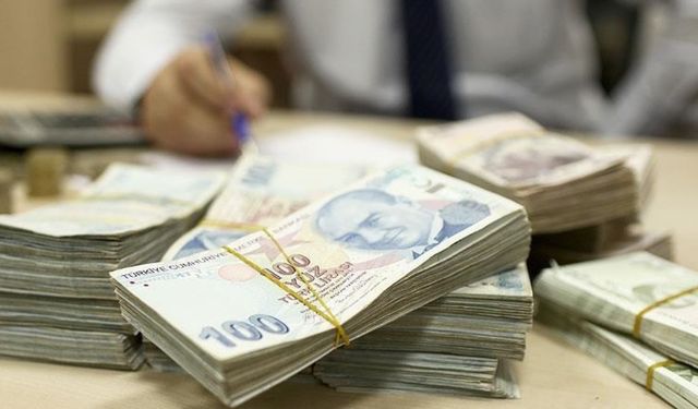 Bankaların mevduat faizi yarışı! 750 bin TL’nin aylık getirisi uçtu
