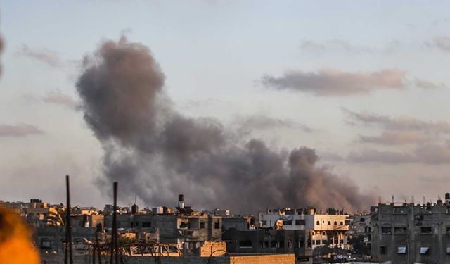 İsrail'in Gazze'ye yardımlara yönelik saldırısında 300 kişi öldü