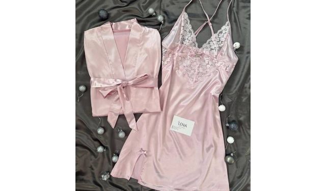 Saten Gecelikler: Rahatlık ve Şıklığın Buluştuğu Nokta