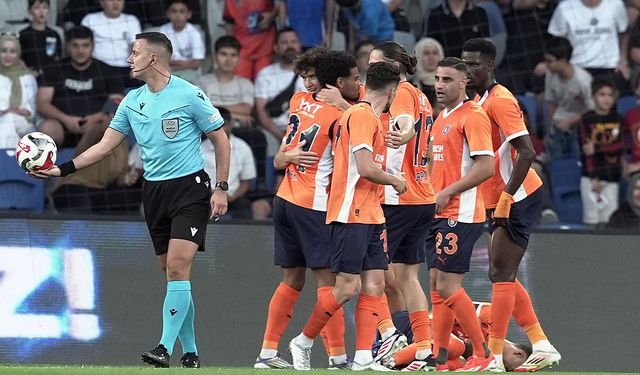 Başakşehir Avrupa'da tam gaz devam