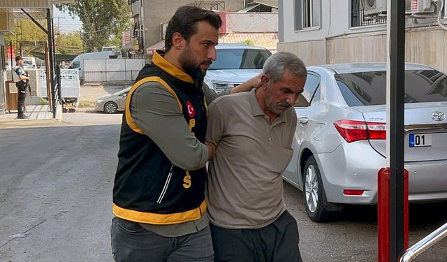 Sokakta oynayan çocukları sopayla dövdü, tutuklandı