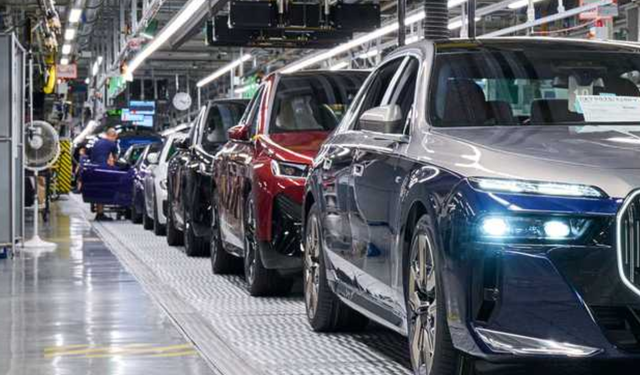 Otomobil devi yüz binlerce aracı geri çağıracak! İşte sebebi