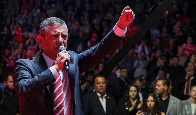 Özgür Özel: İstanbul'daki baba ocağına sahip çıkın