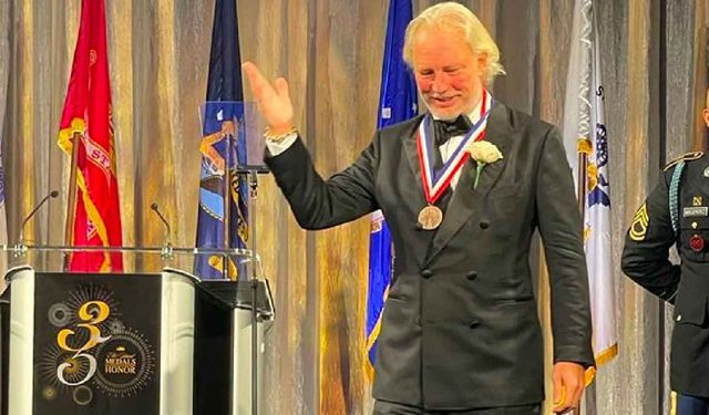 Ali Şen'in oğlu Adnan Şen beyin kanaması geçirdi