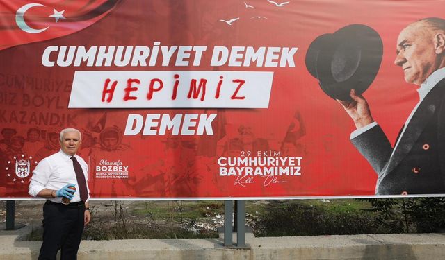 Mustafa Bozbey “Cumhuriyet demek, hepimiz demek”