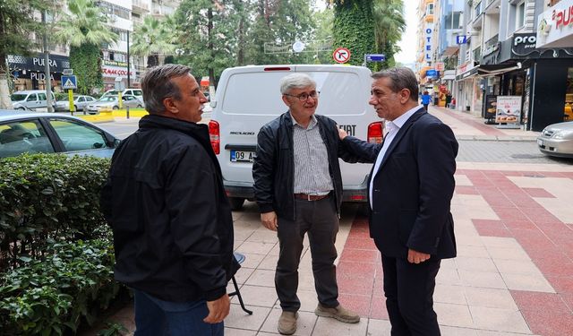 Başkan Yetişkin her yerde her koşulda vatandaşla iç içe