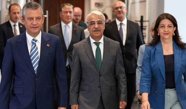 DEM Parti'nin 'İmralı' çıkışına CHP'den yalanlama