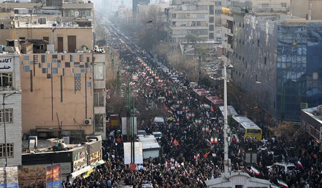 İran'da can kaybı 4 bini aştı