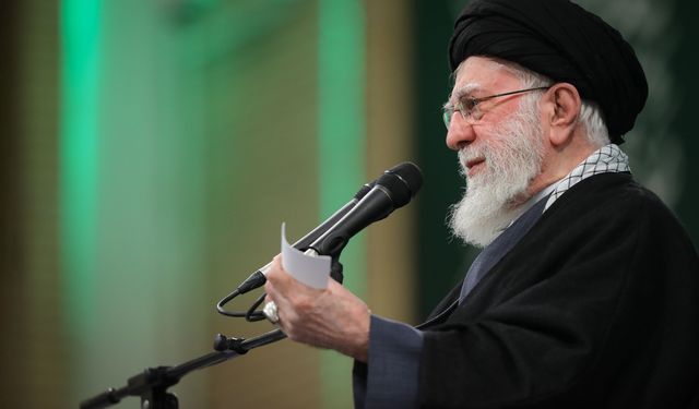 Hamaney'den ABD'ye gözdağı