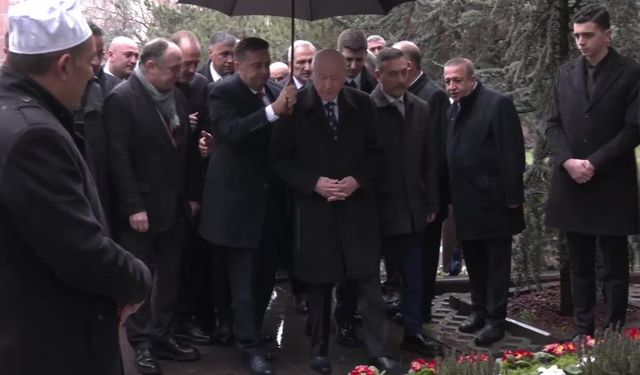 Devlet Bahçeli'den bayram mesajı: Önümüzdeki dönem, yeni ve güçlü bir Türkiye'nin inşasında önemli adımlar atılacaktır