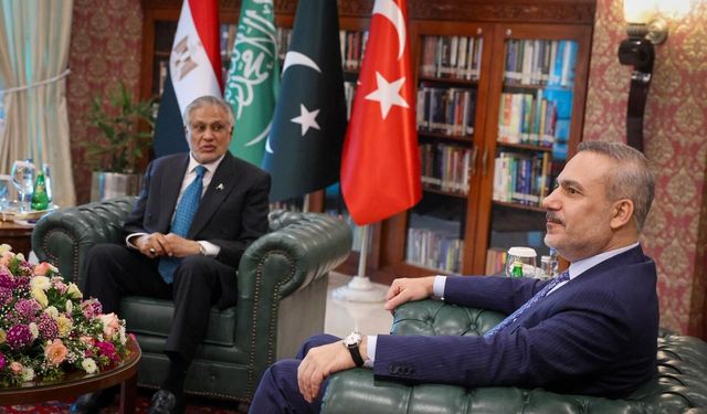 Bakan Fidan, 'Türkiye-Mısır-Pakistan-Suudi Arabistan Dışişleri Bakanları Toplantısı'na katıldı