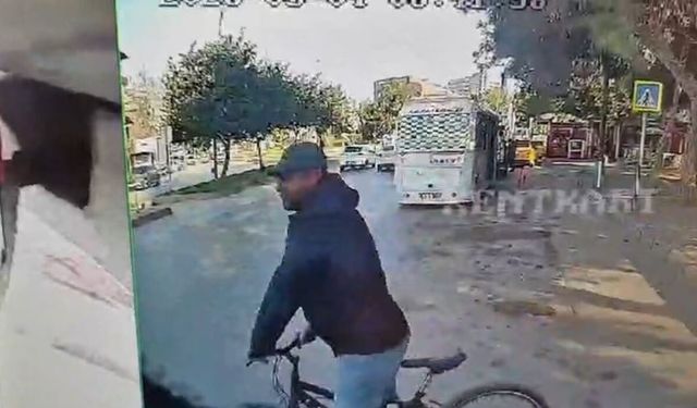 Bisikletle gelip yolcu minibüsündeki 4 bin TL'yi çaldı