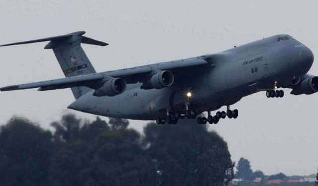 İspanya, İran'a yönelik saldırılara katılan ABD uçaklarına hava sahasını kapattı